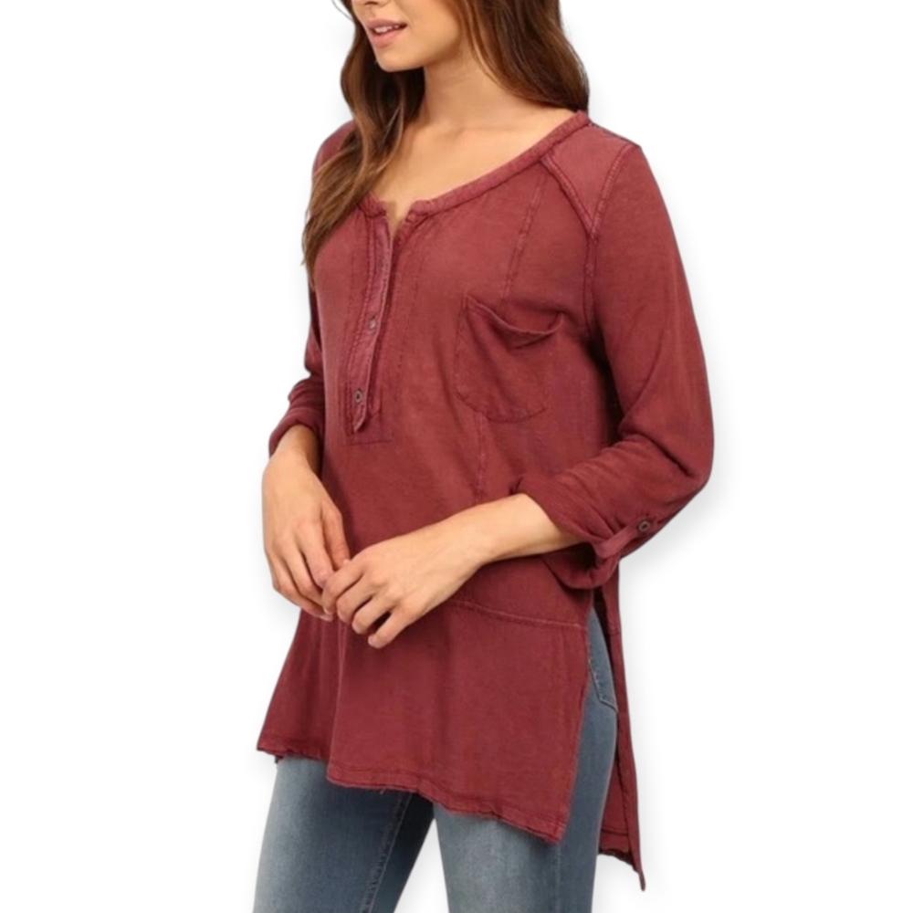 We The Free Top Free People Stargazer Henley in Red Loose Fit Sz XS Roll Tab
